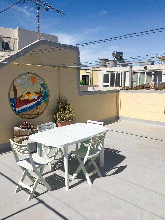 Mangion House منزل للإقامة *